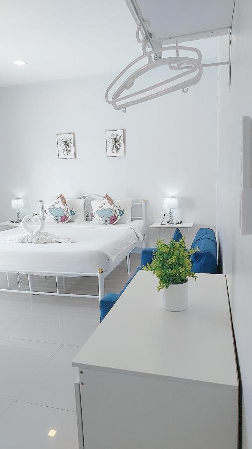 Cinderella Residence Patong Exterior foto