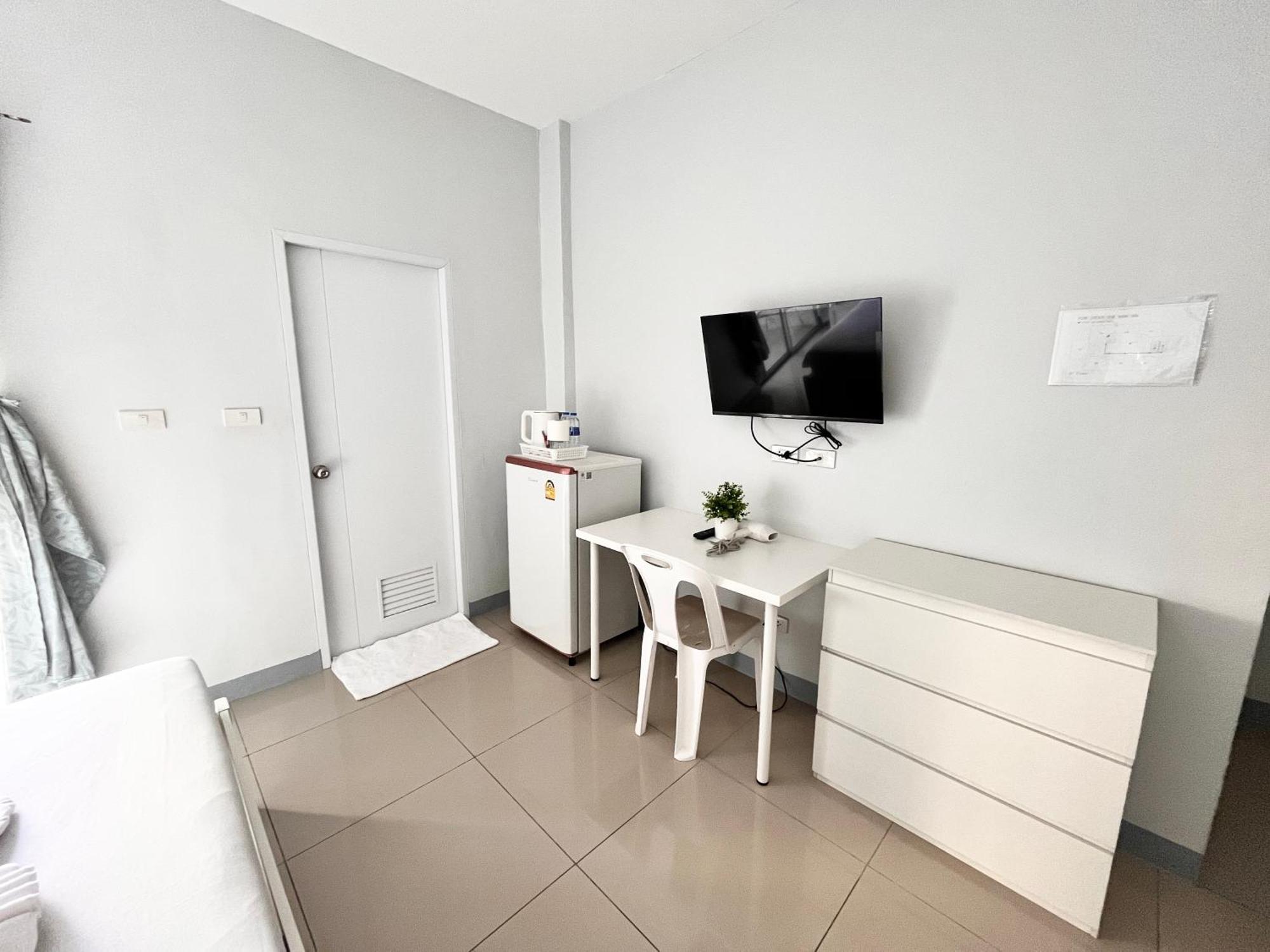 Cinderella Residence Patong Exterior foto