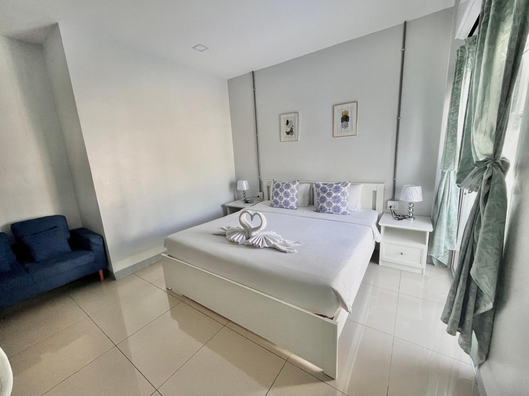Cinderella Residence Patong Exterior foto
