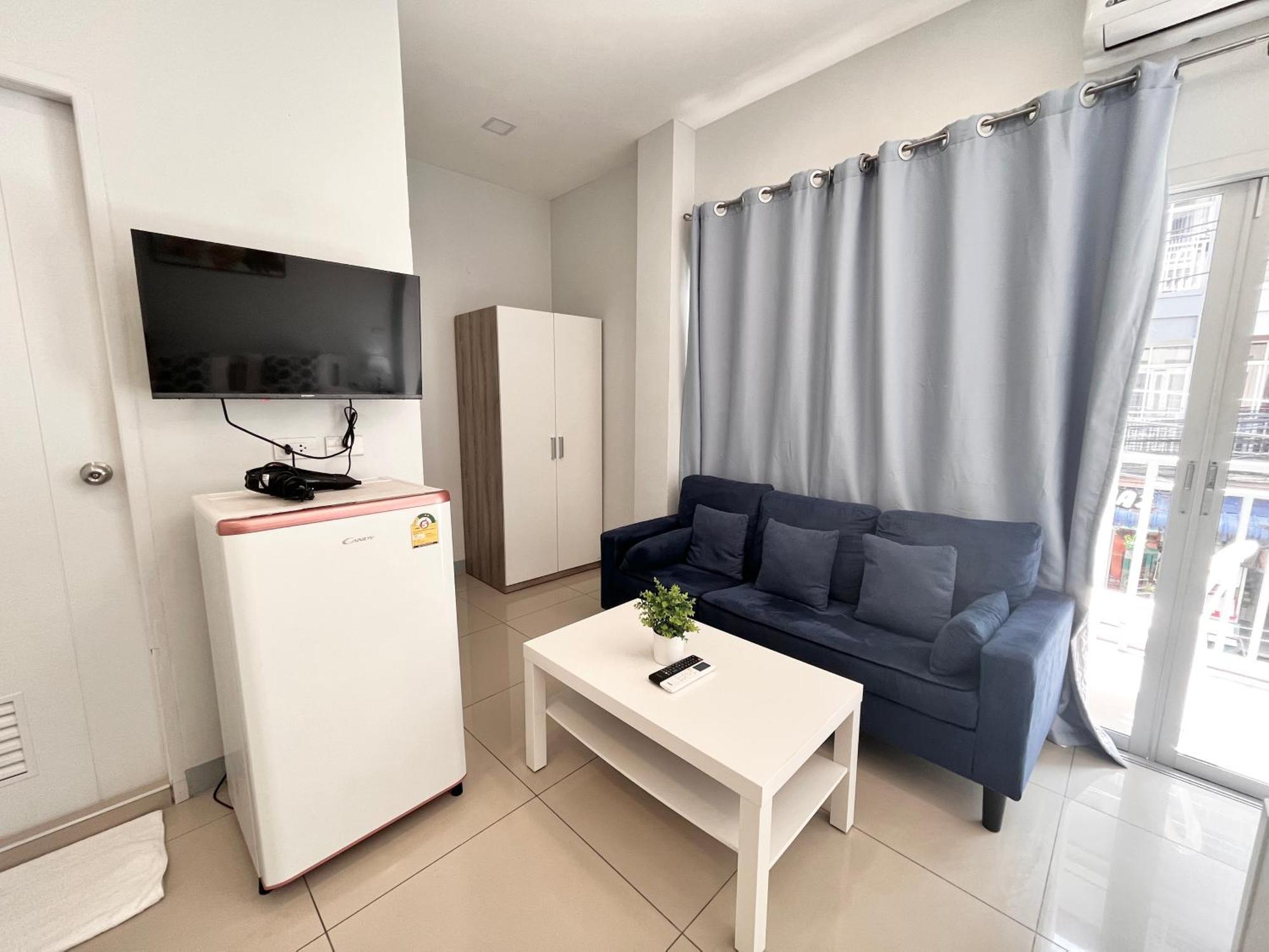 Cinderella Residence Patong Exterior foto